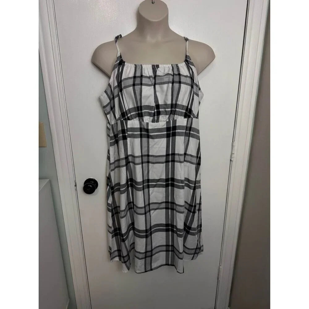 Plaid Midi Dress with zipper closure Forever 21 Size 2X #1123